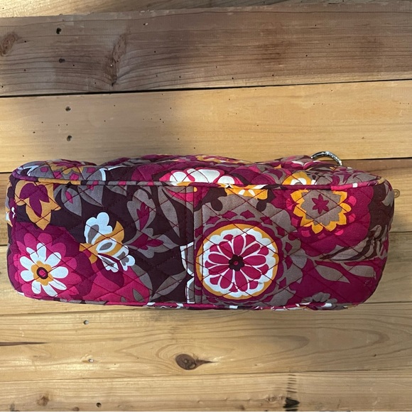 Vera Bradley quilted purse - Picture 2 of 7